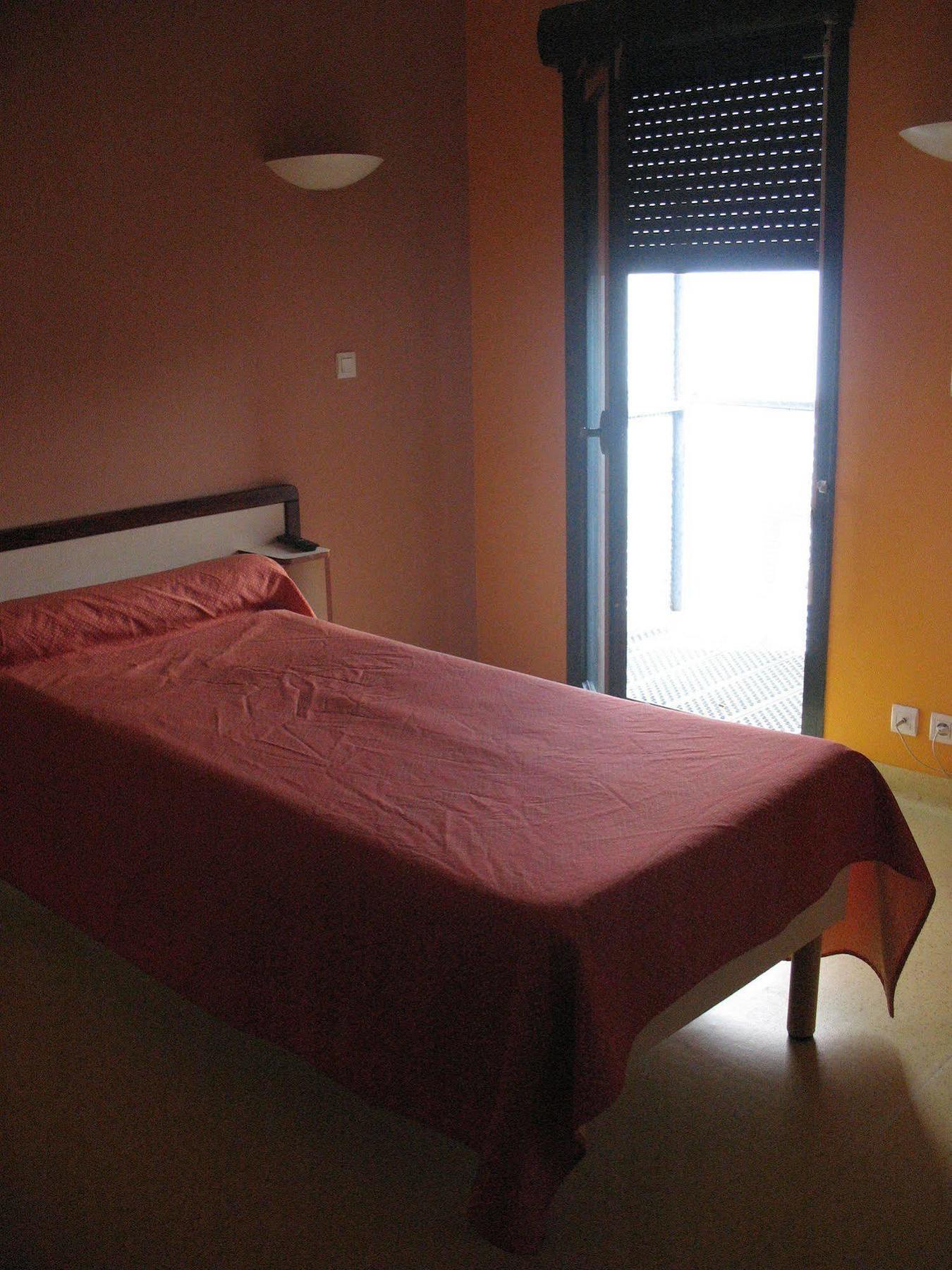 Home Du Buisson Hotel Des Familles 伊泽尔 外观 照片